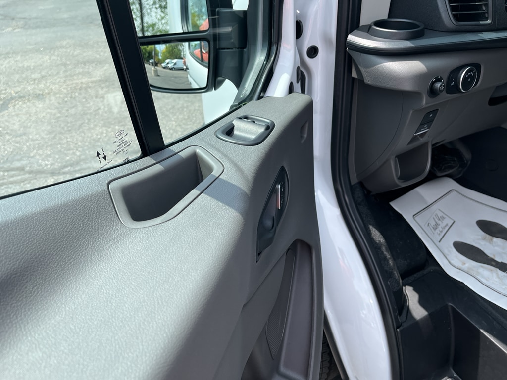 2025 Ford Transit Van Base - Photo 9