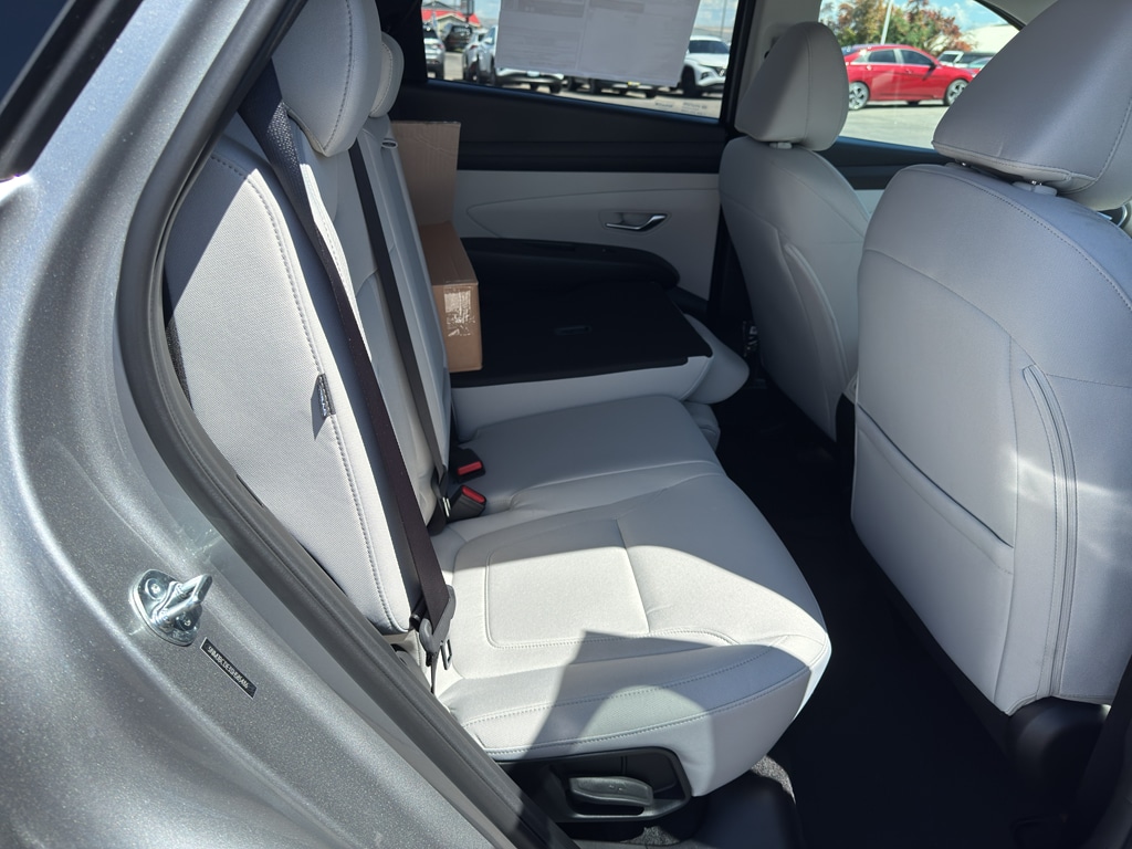 2025 Hyundai Tucson SEL - Photo 20