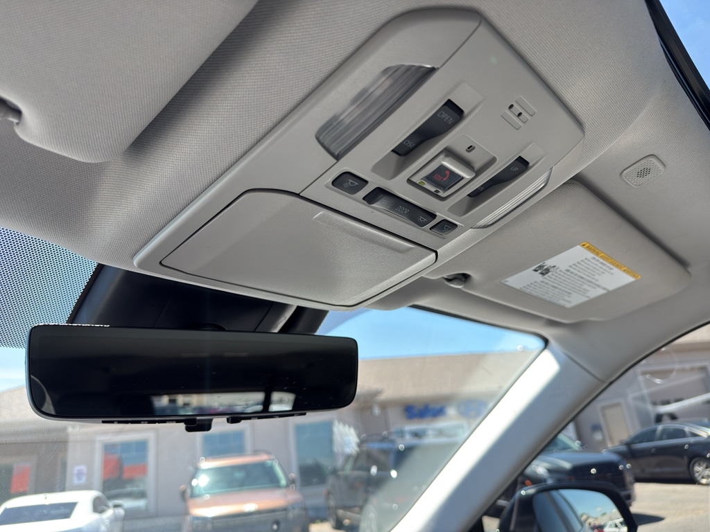 2023 Toyota Highlander Bronze Edition - Photo 12