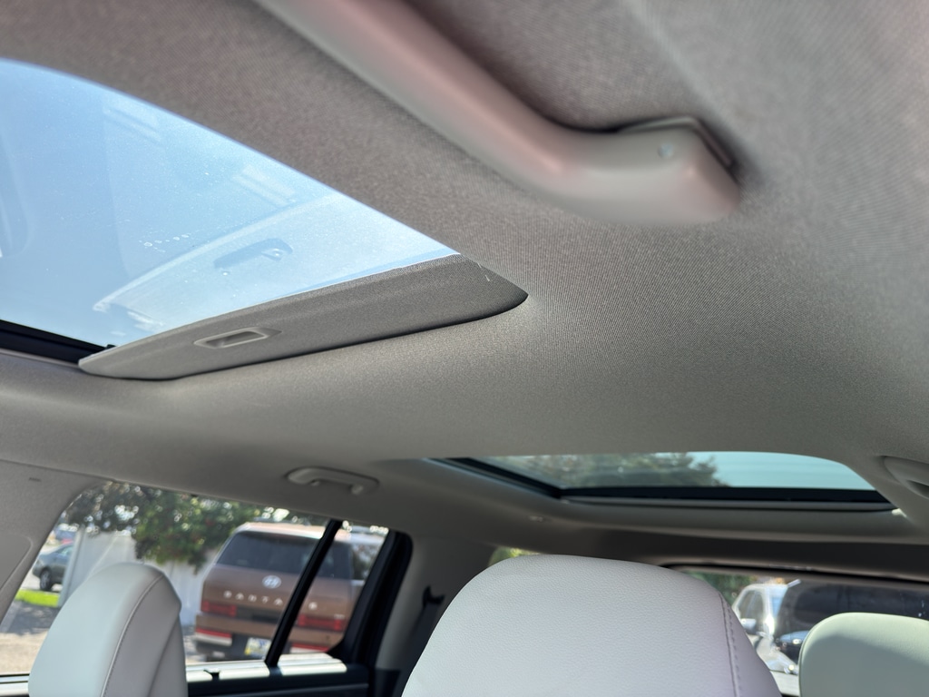 2026 Hyundai Santa Fe Limited - Photo 13