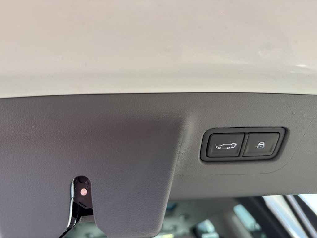2026 Hyundai Santa Fe Limited - Photo 24