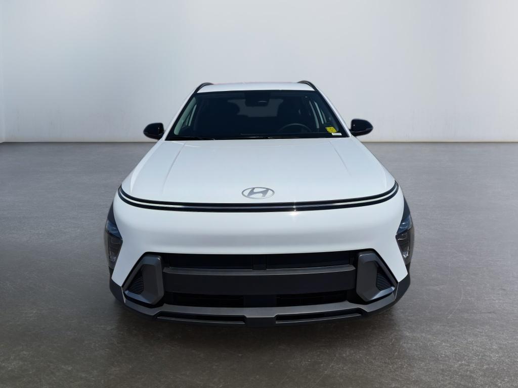2026 Hyundai Kona SEL photo 2