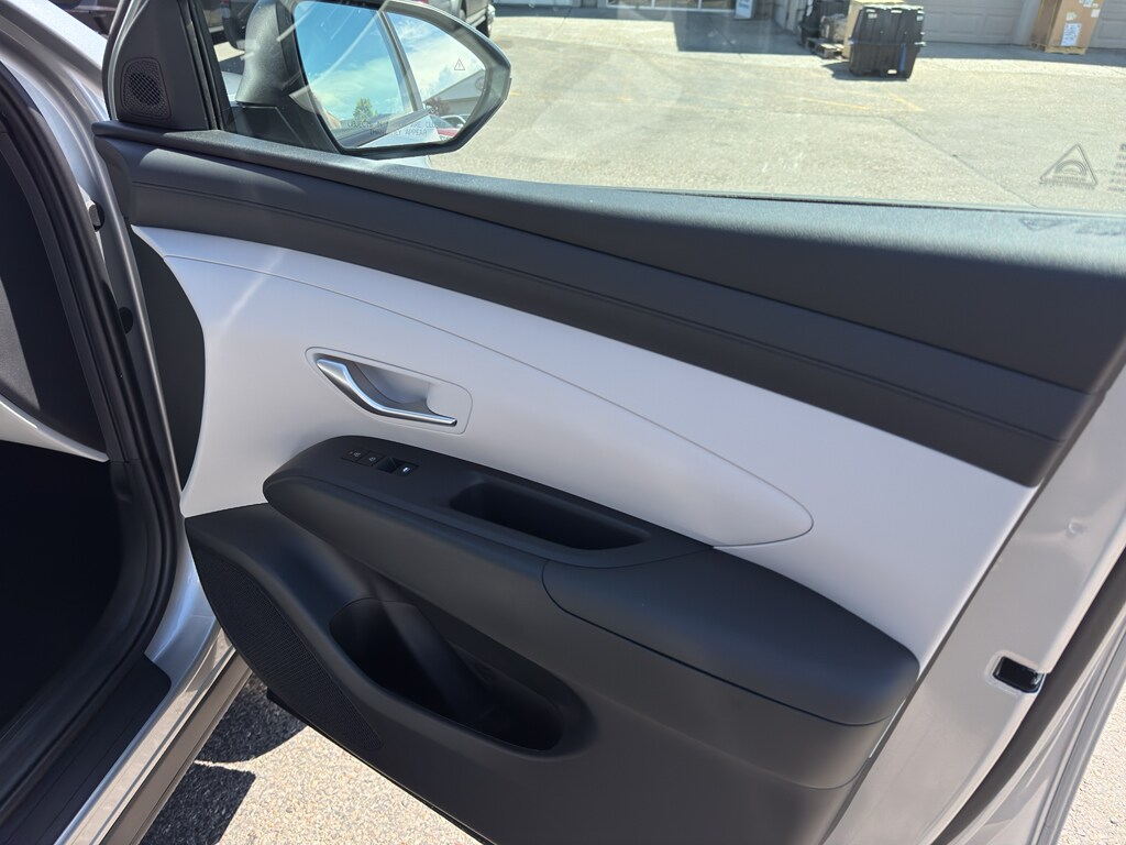 2025 Hyundai Tucson SEL - Photo 19