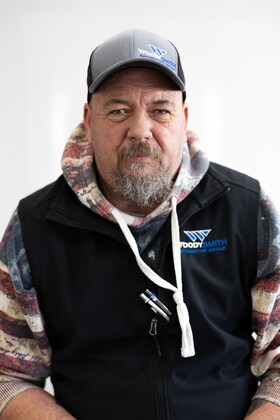Staff member Jason Howell from ID_3ee36c