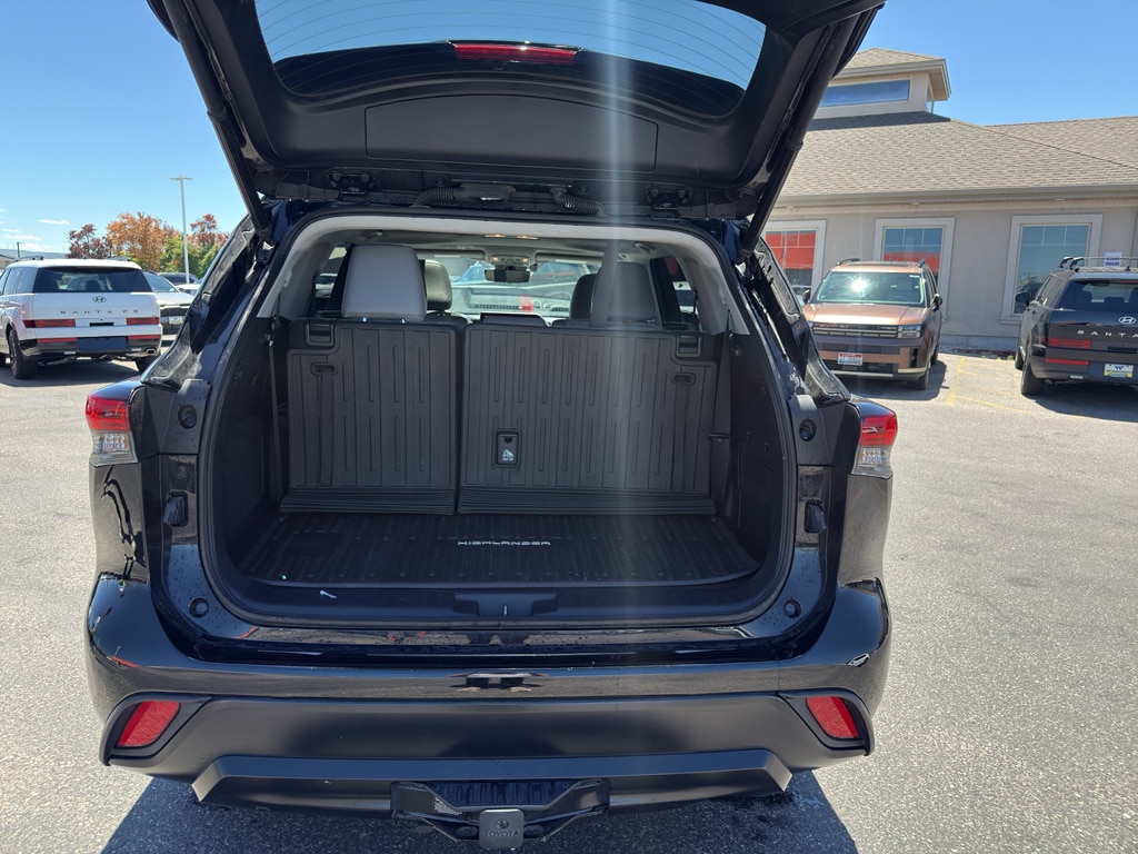 2023 Toyota Highlander Bronze Edition - Photo 20