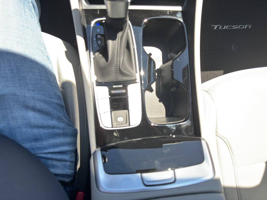 2025 Hyundai Tucson SEL - Photo 12