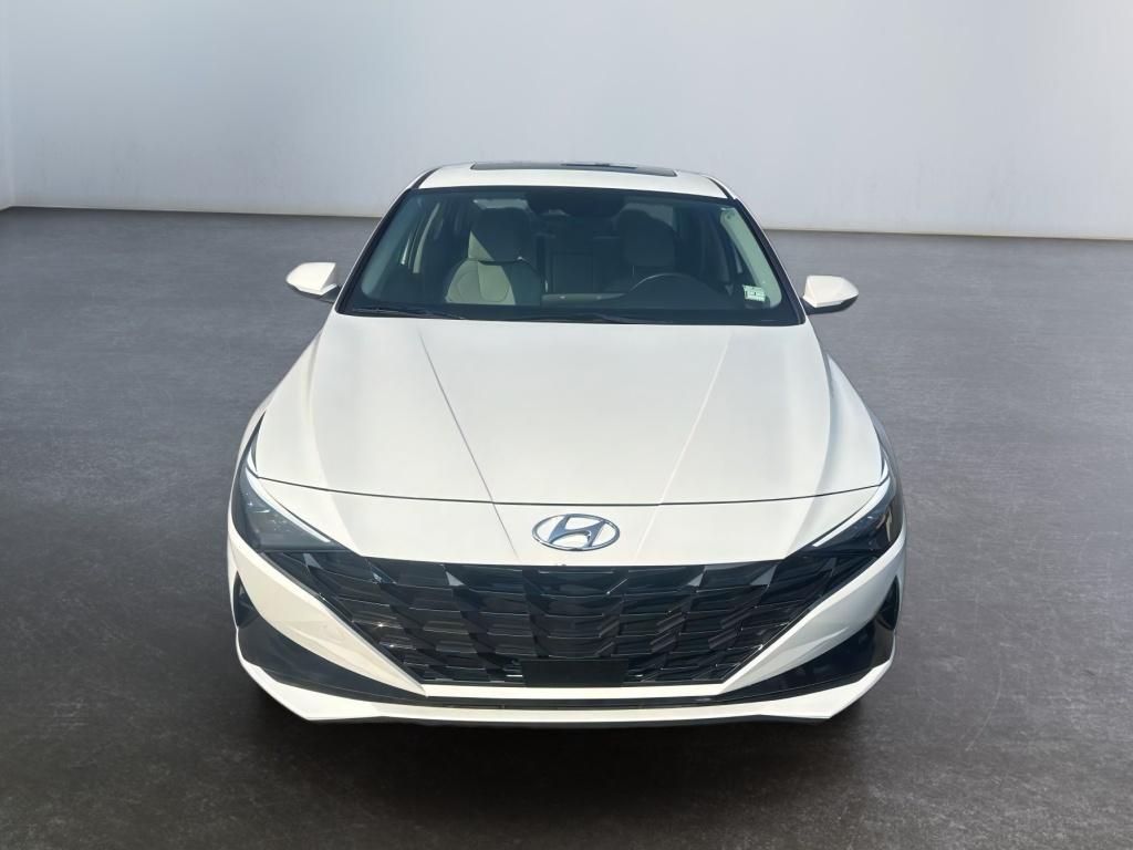 2023 Hyundai Elantra Hybrid Limited photo 2
