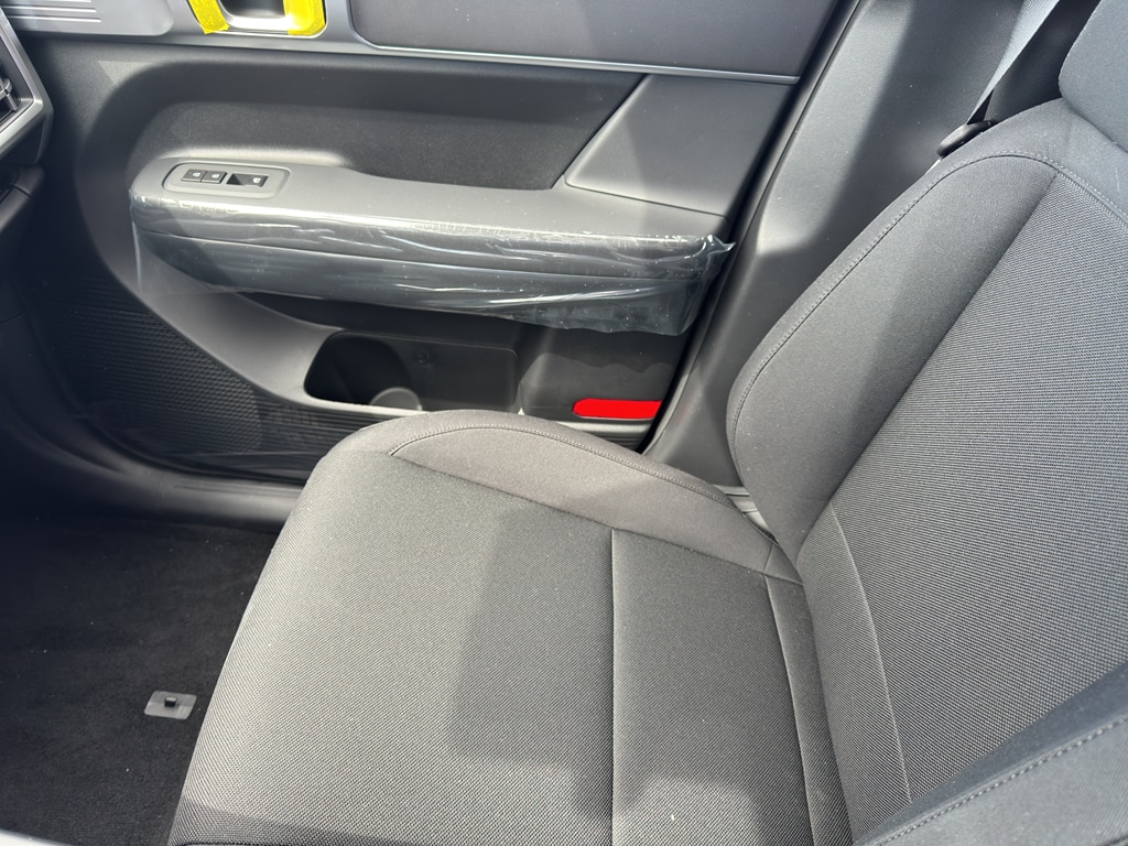 2026 Hyundai Santa Fe SE - Photo 13
