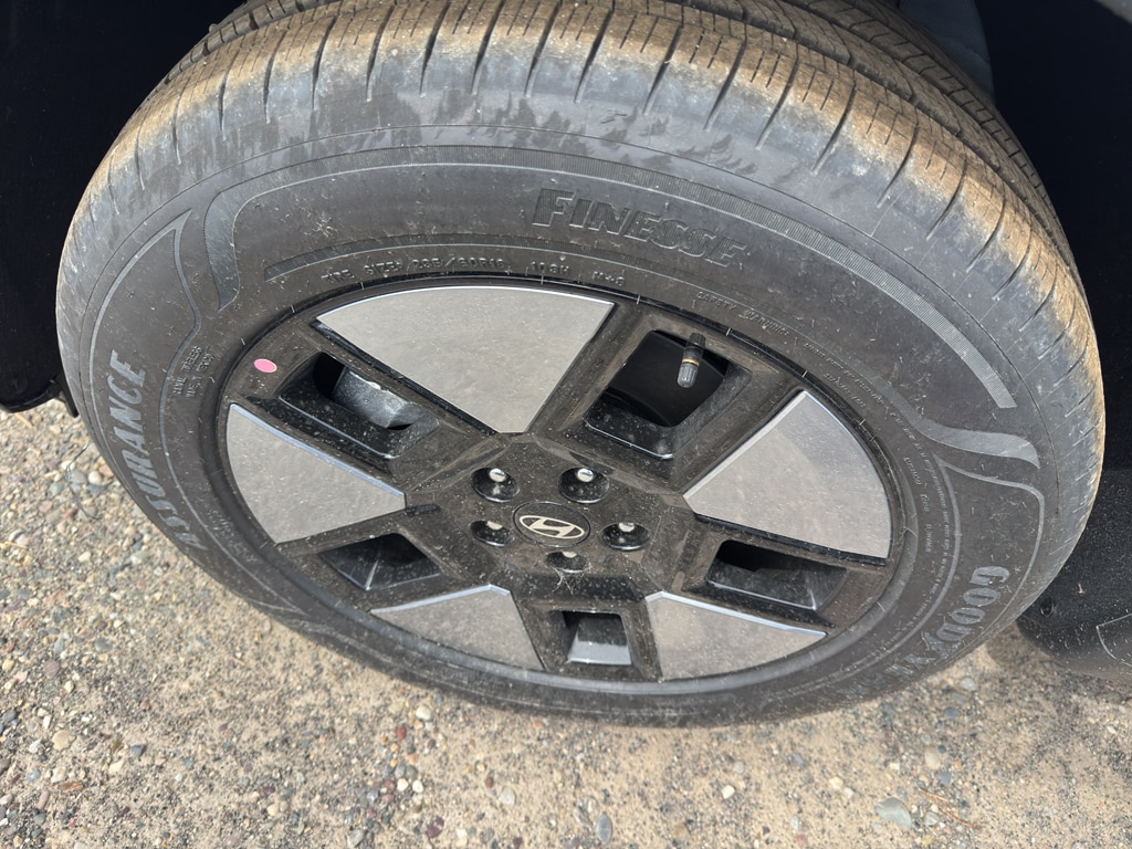 2026 Hyundai Santa Fe SE - Photo 17