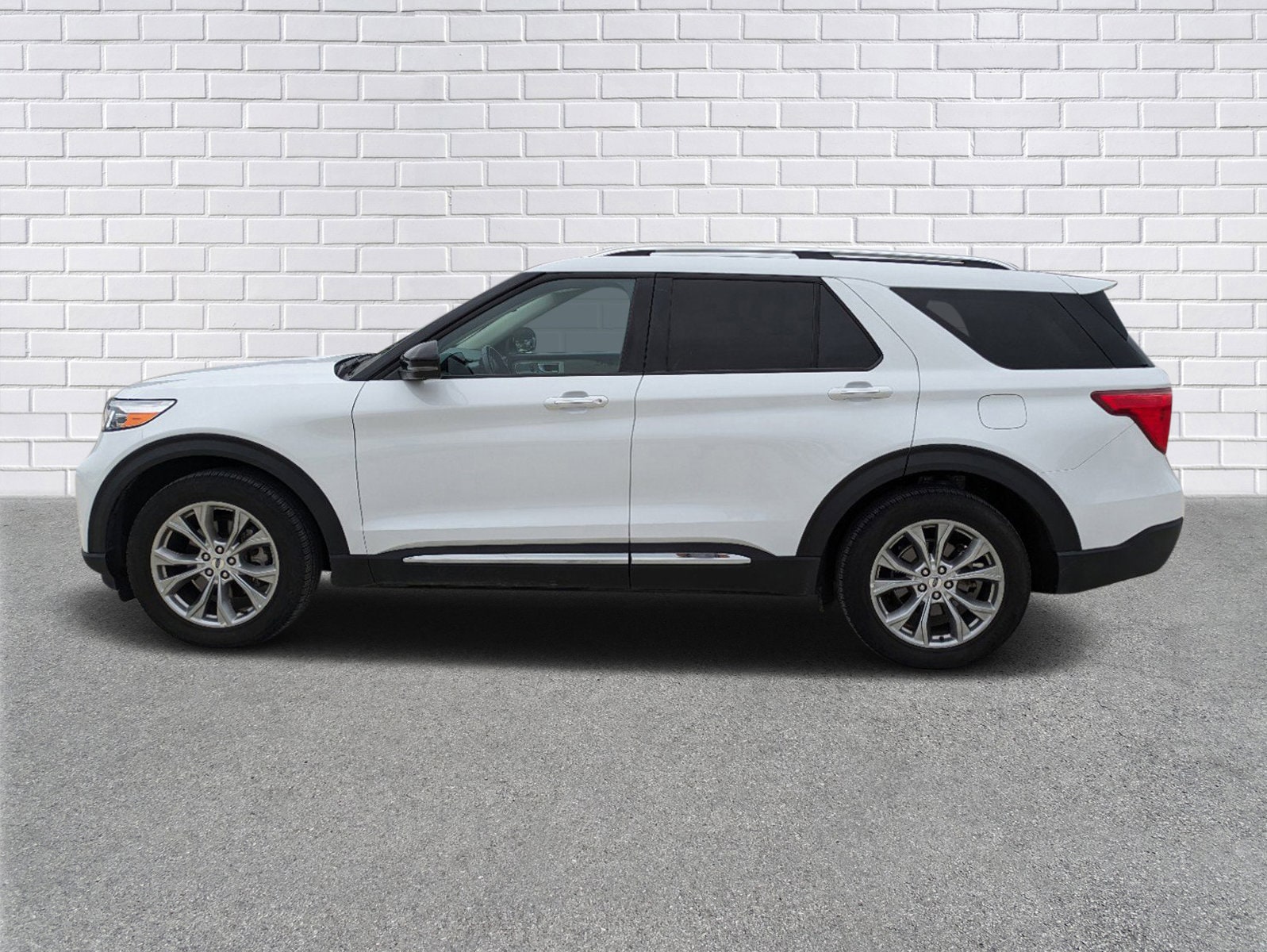 Used 2023 Ford Explorer Limited with VIN 1FMSK7FH3PGA05411 for sale in Seminary, MS