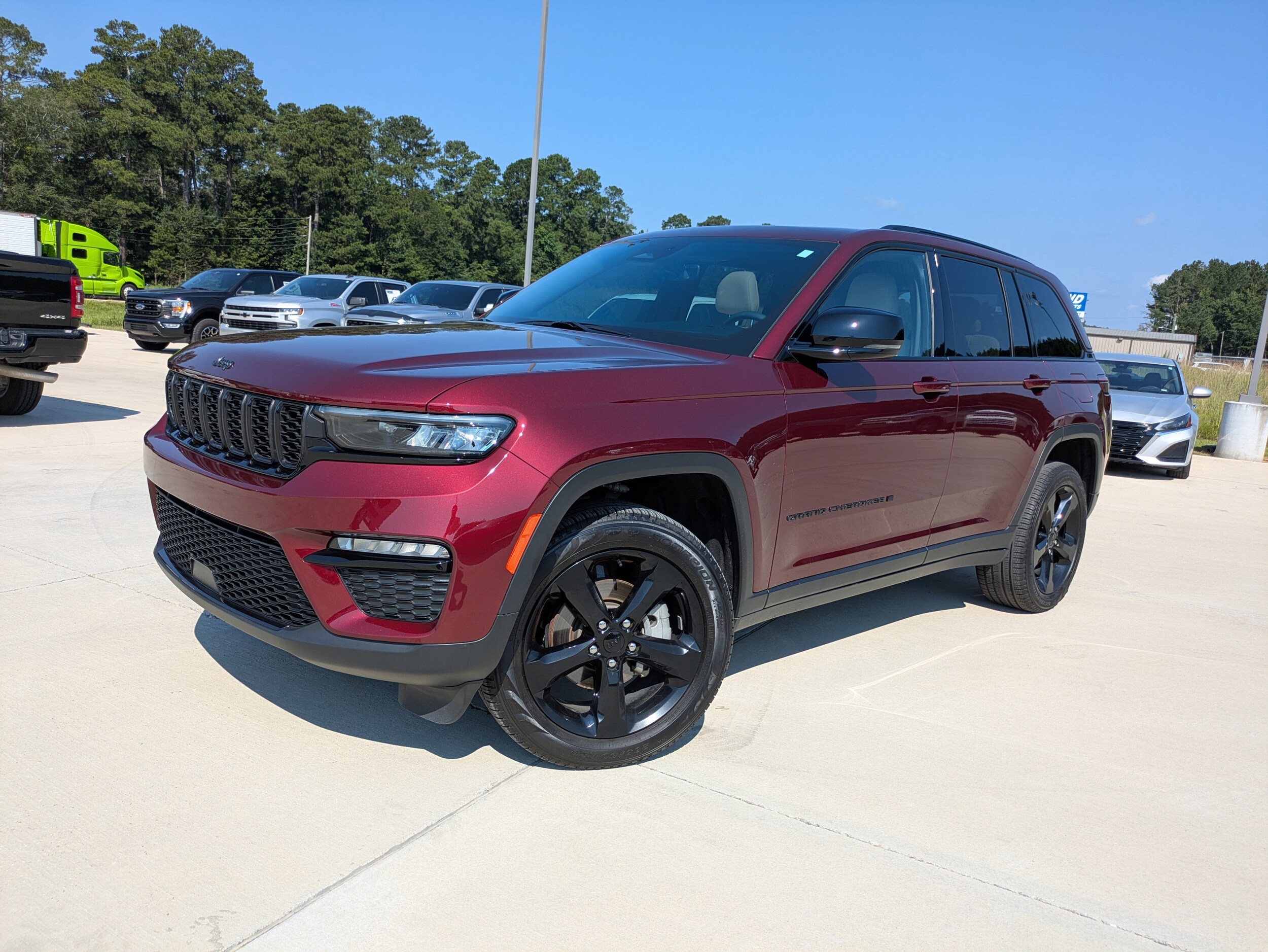 2025 Jeep Grand Cherokee Limited 4x2 