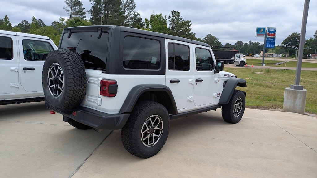 Used 2025 Jeep Wrangler Rubicon Rubicon 4x4