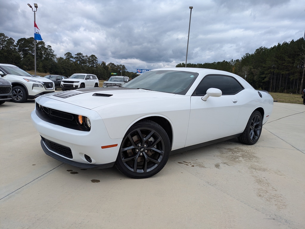 Used 2019 Dodge Challenger SXT SXT RWD
