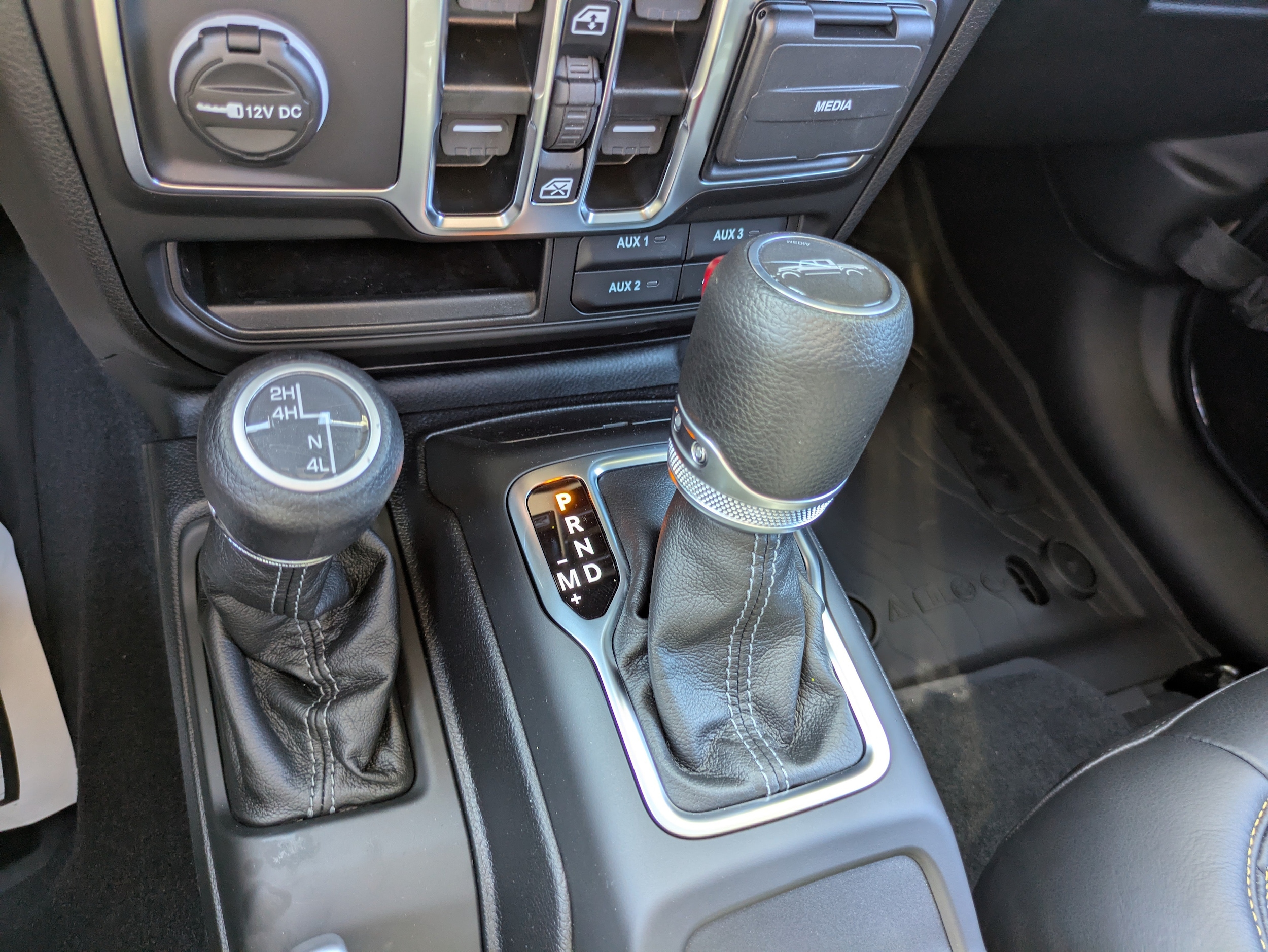 2025 Jeep Gladiator Sport S - Photo 12