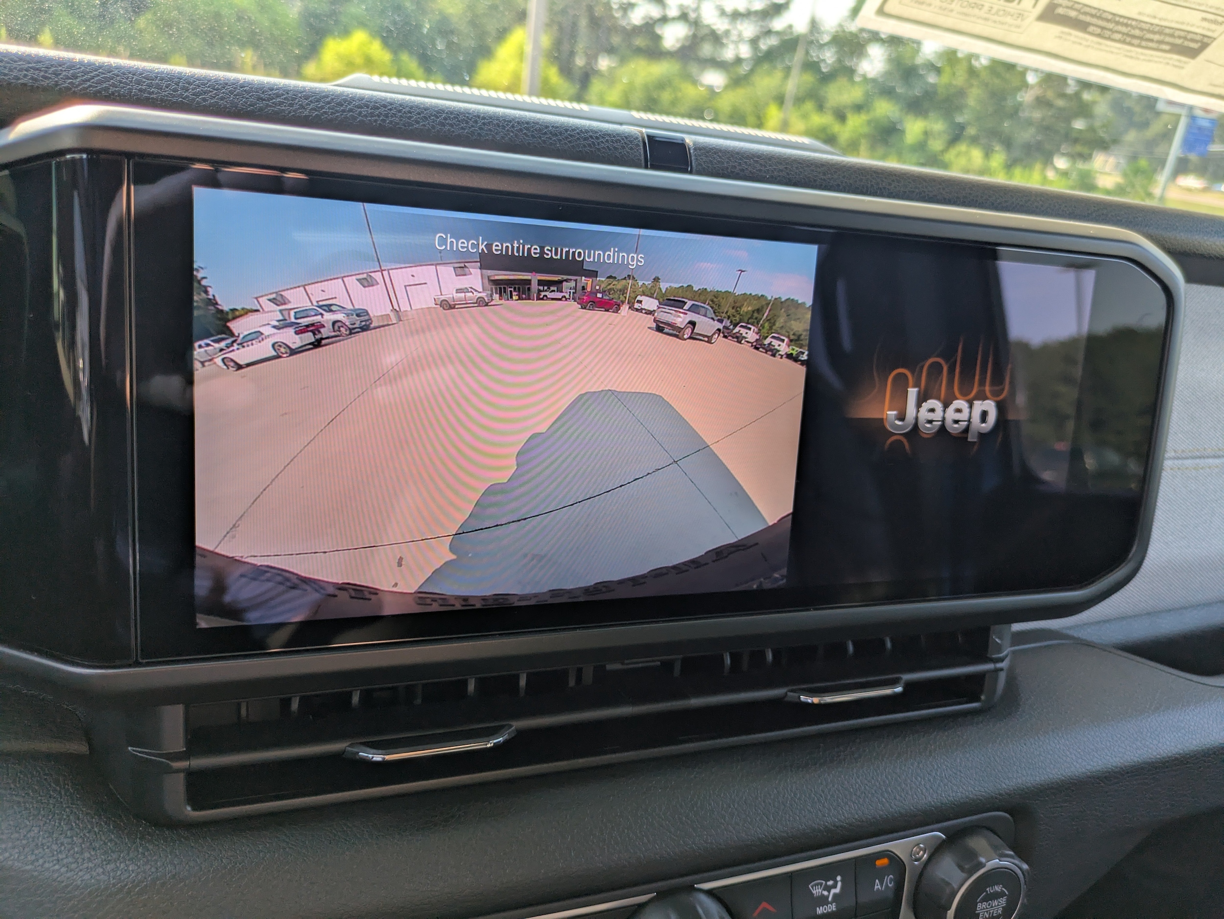 2025 Jeep Wrangler 4-Door Willys - Photo 15