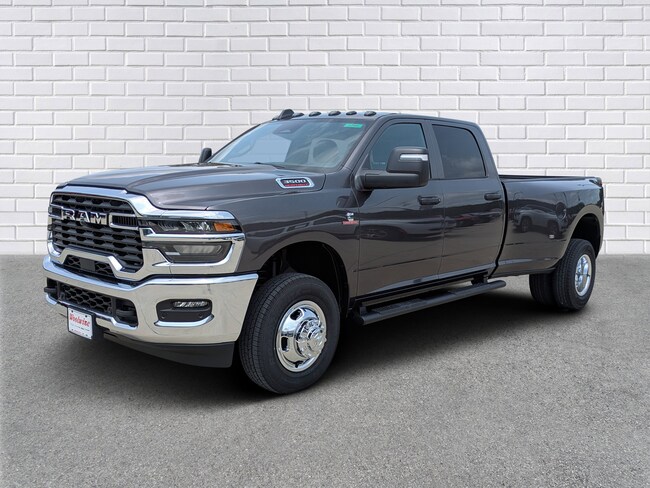 2026 Ram 3500 Tradesman Pickup