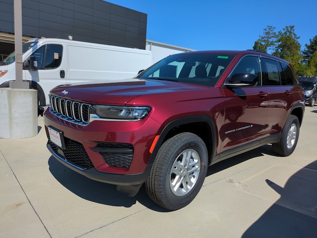 2025 Jeep Grand Cherokee Laredo Sport Utility