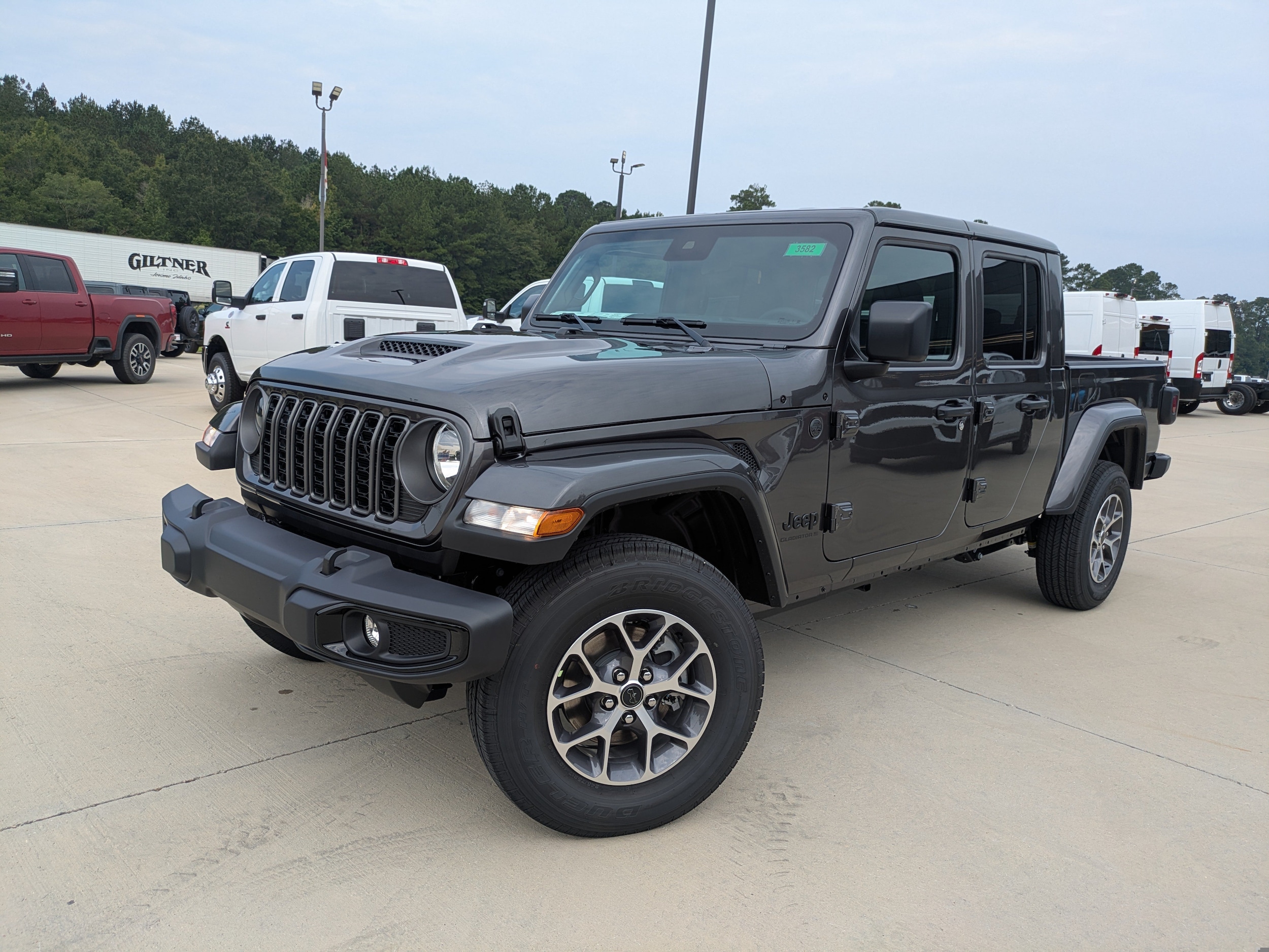 2025 Jeep Gladiator
