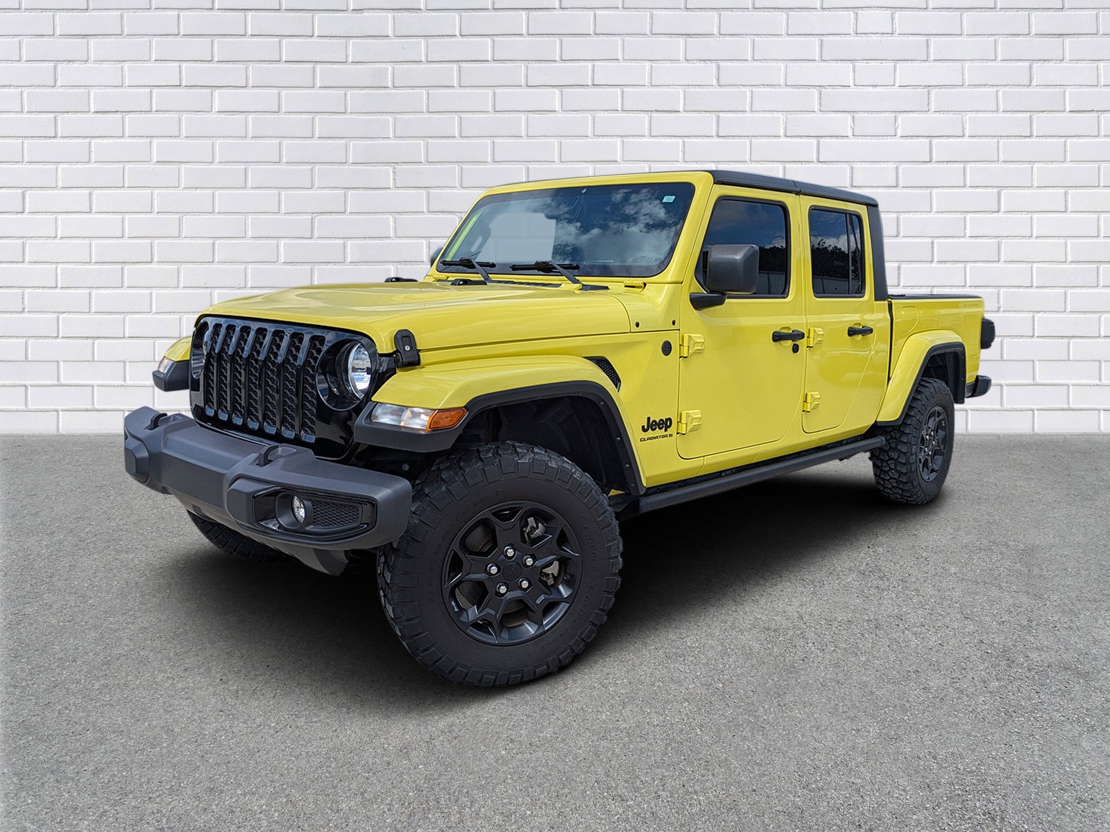 2023 Jeep Gladiator Willys Crew Cab 4WD