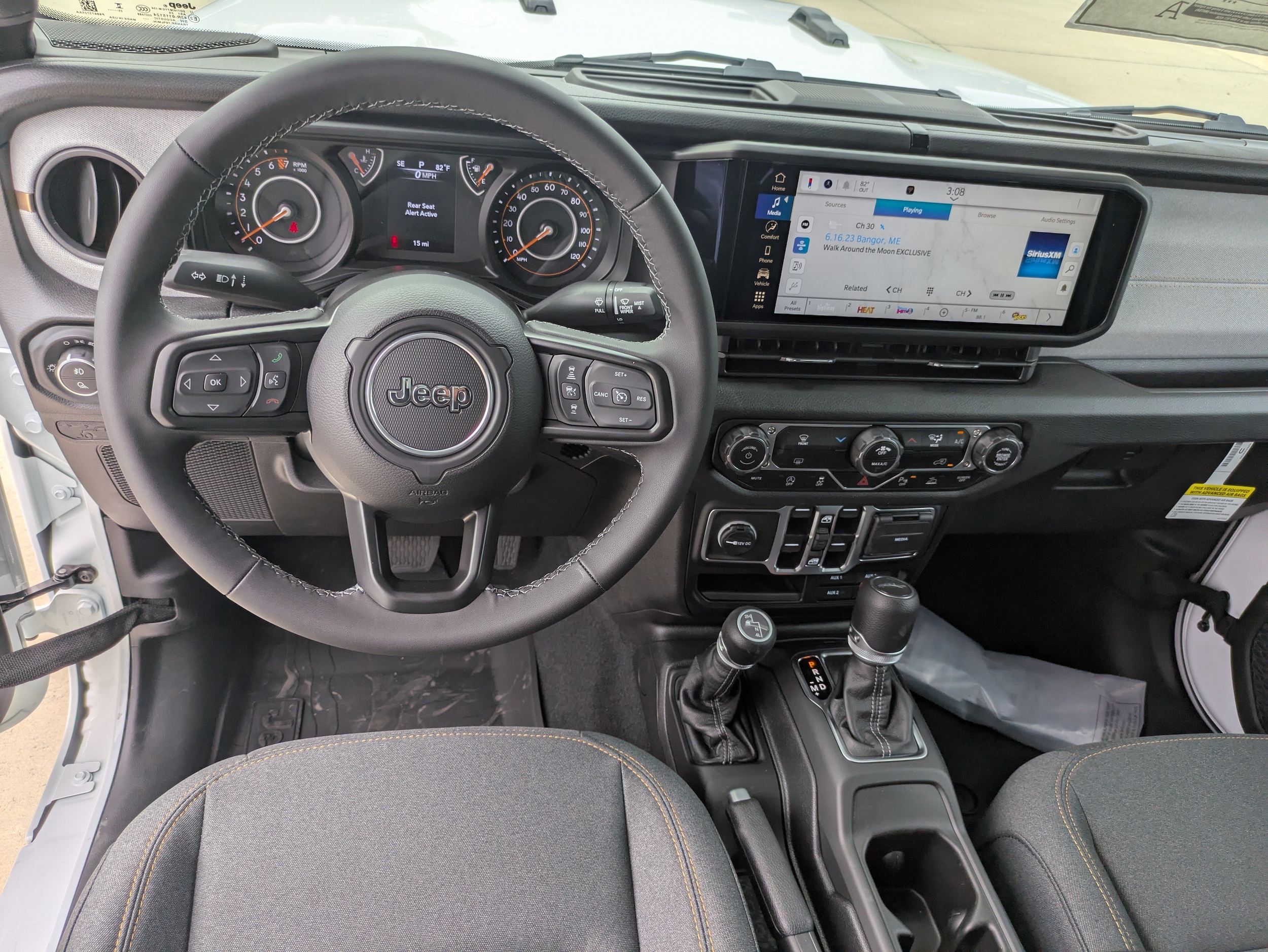 2025 Jeep Gladiator Sport S - Photo 9