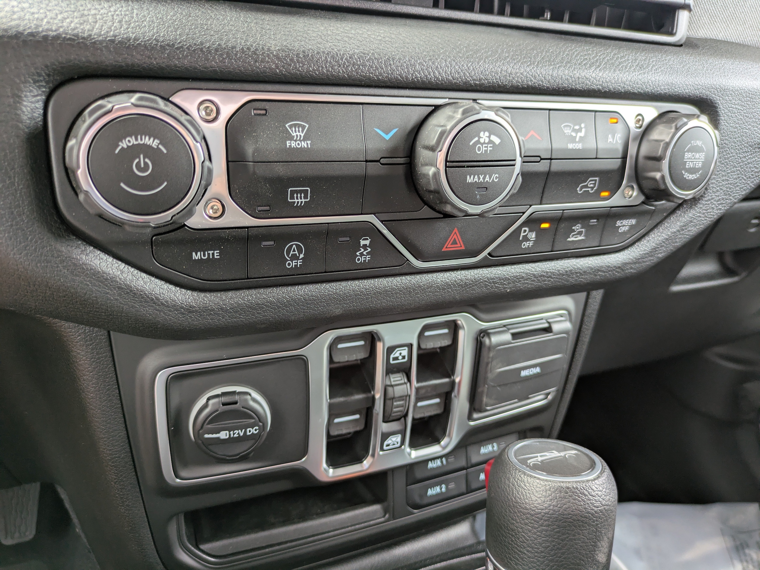 2025 Jeep Gladiator Sport S - Photo 12