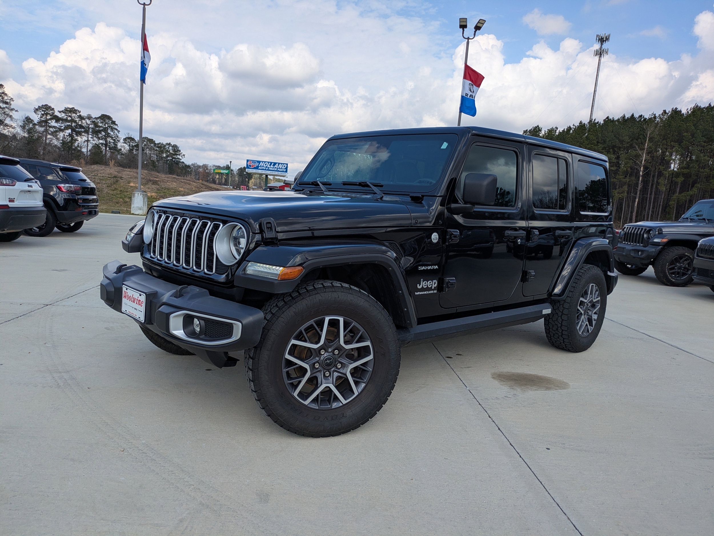 2024 Jeep Wrangler Sahara 4-Door 4WD