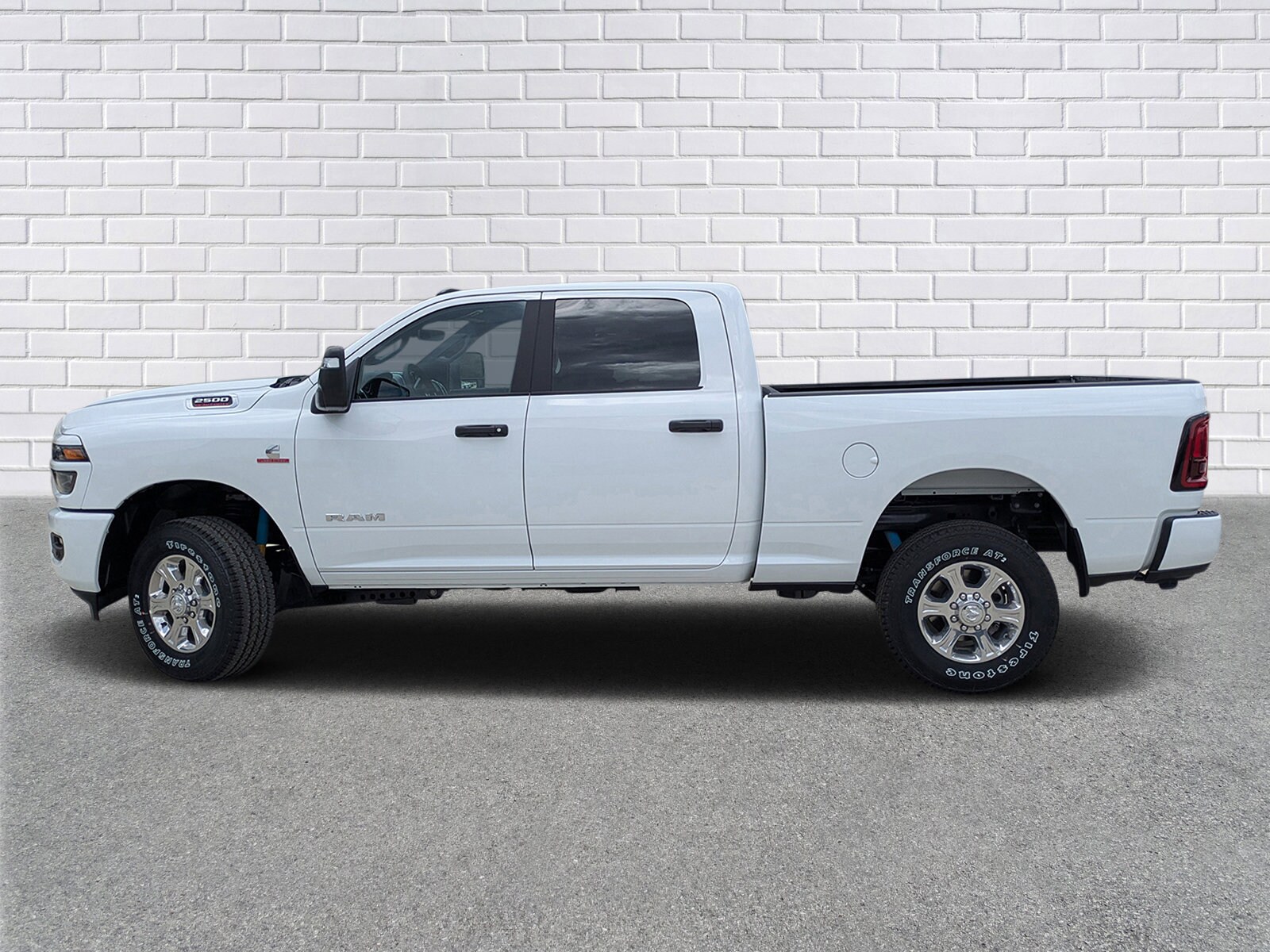2025 Ram 2500 Big Horn photo 2