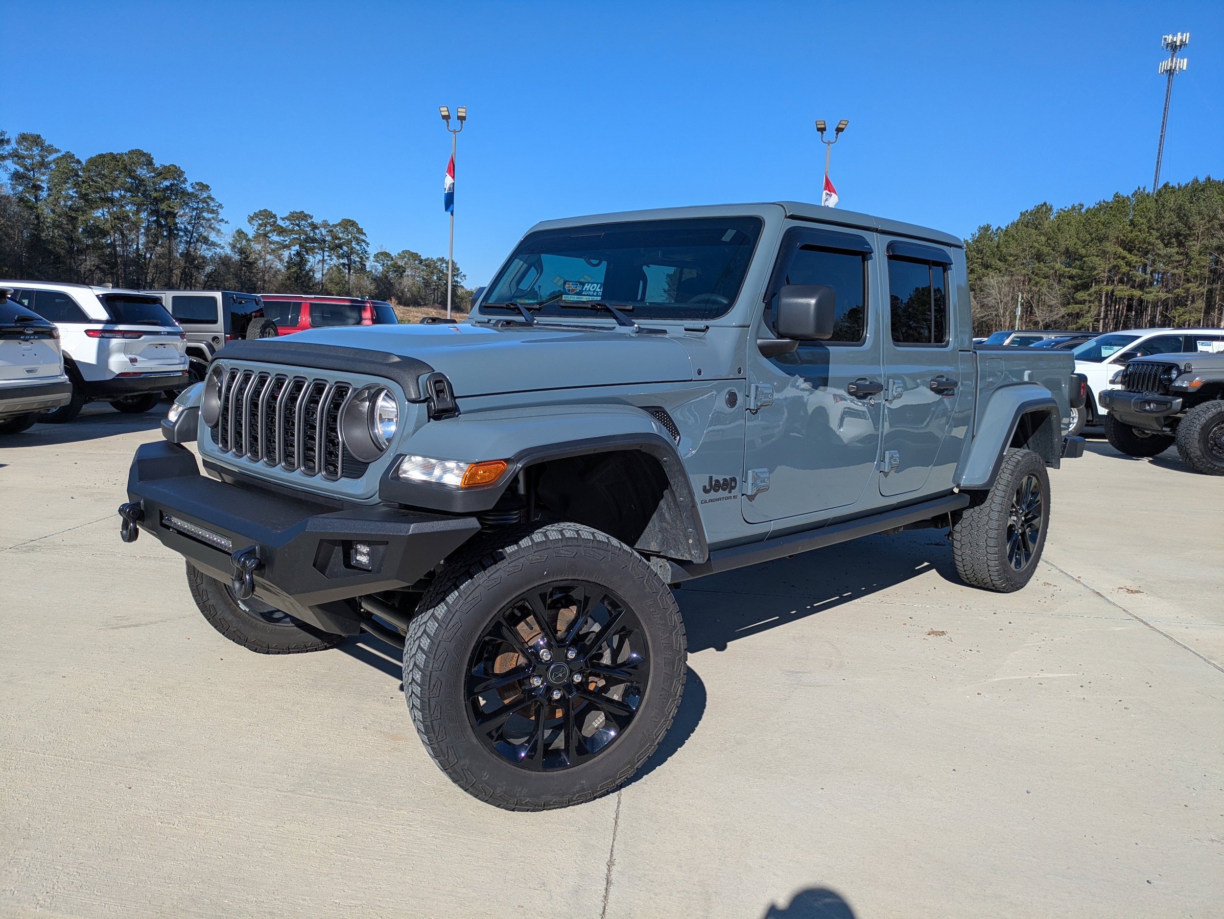 2024 Jeep Gladiator Nighthawk's photo