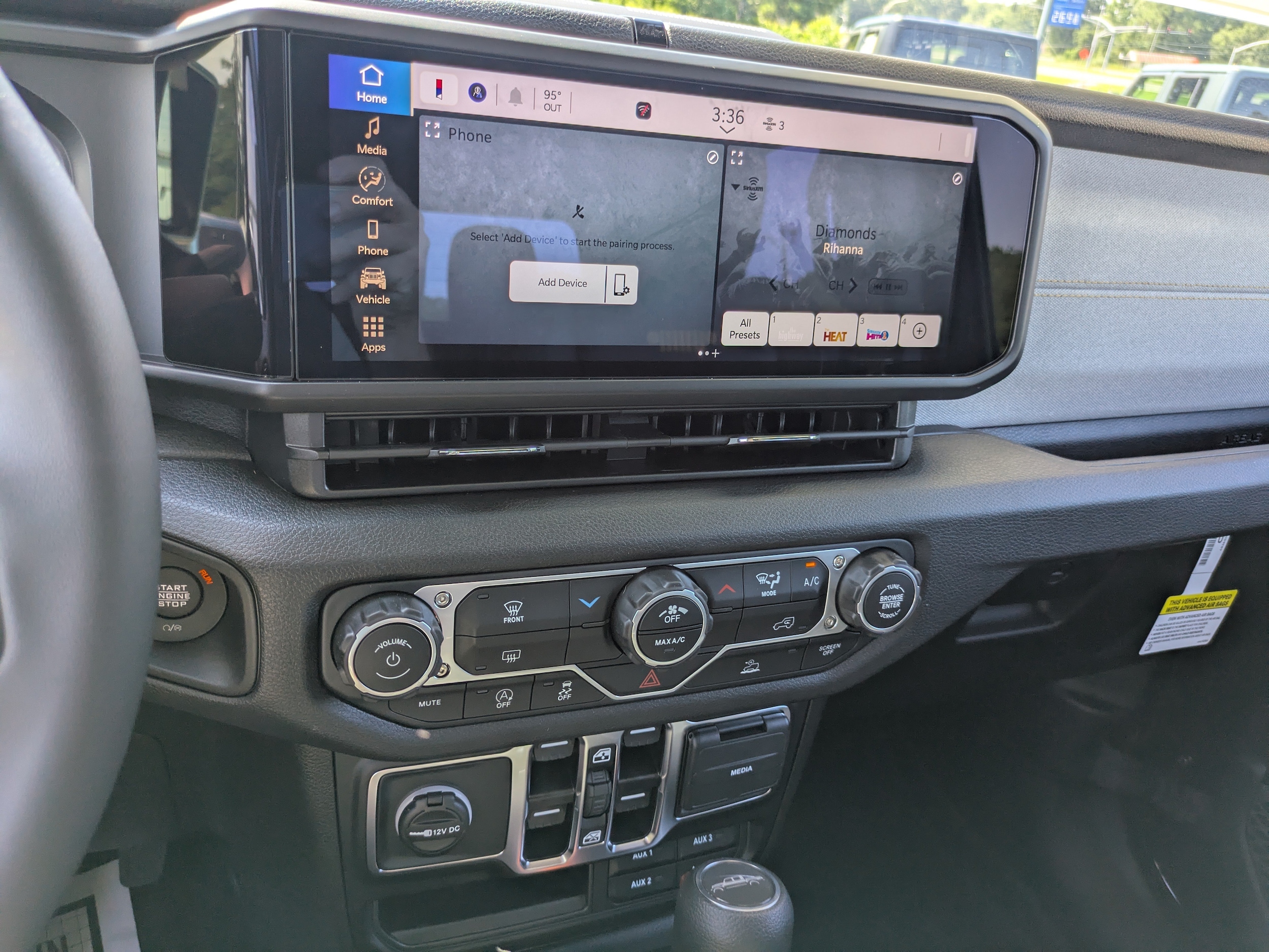 2025 Jeep Gladiator Sport S - Photo 9