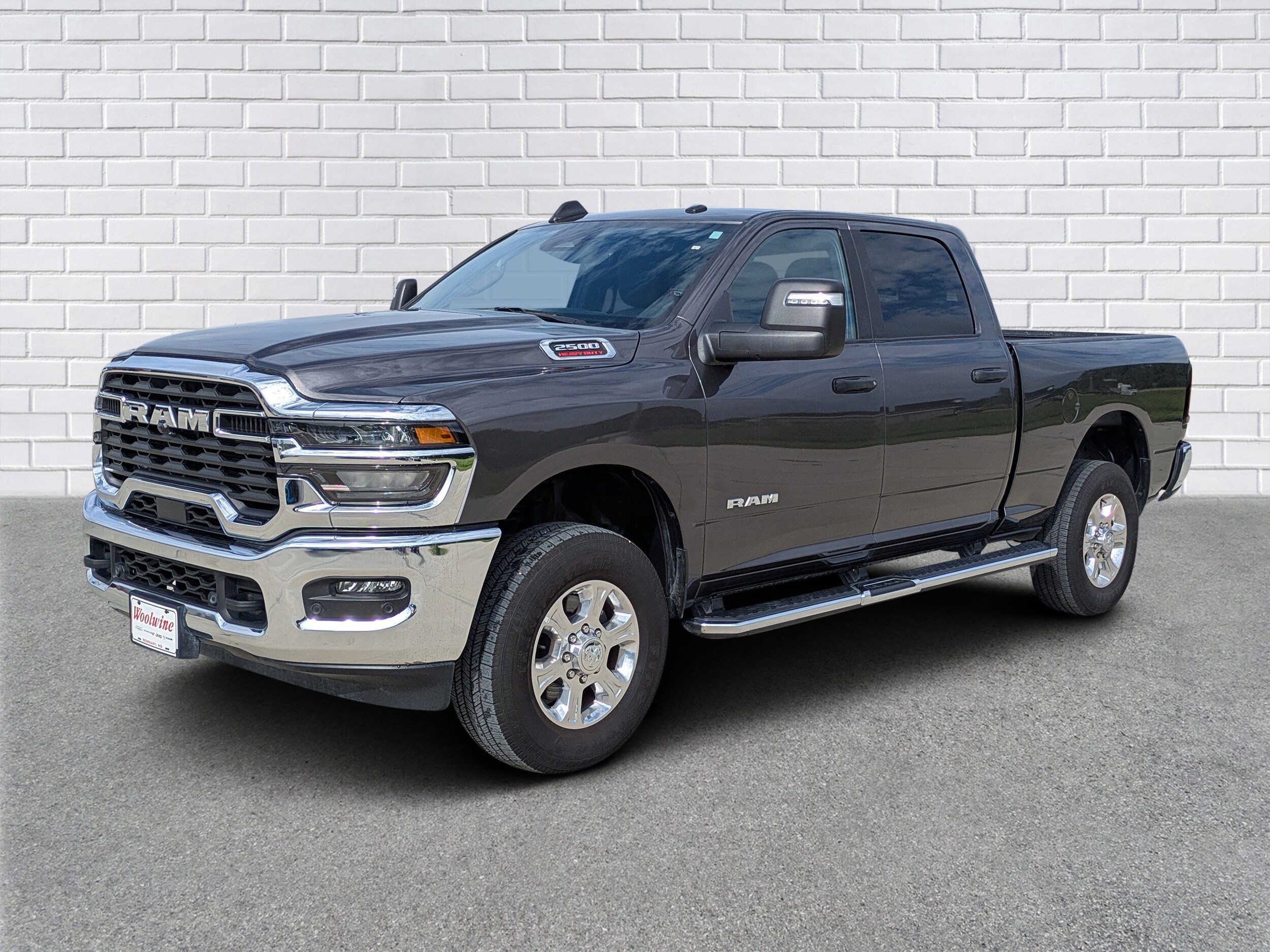 2025 RAM 2500 Big Horn Crew Cab 4WD