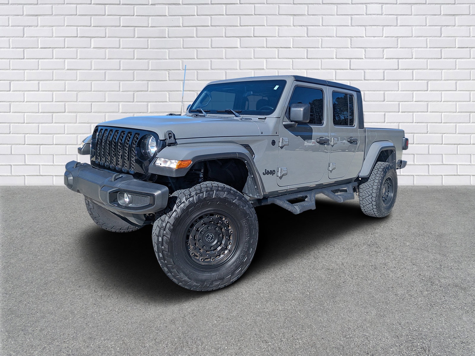 2021 Jeep Gladiator WILLYS's photo