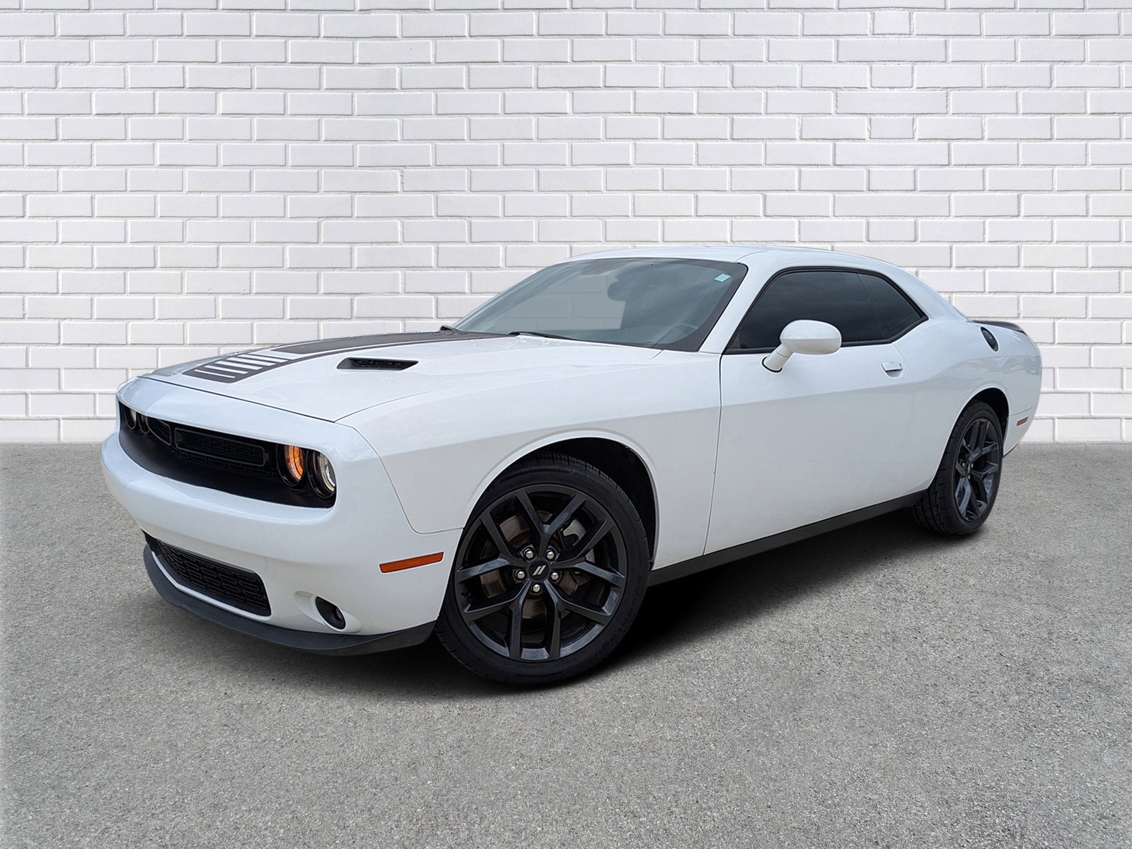 2019 Dodge Challenger SXT Plus