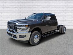 2026 Ram 3500 Chassis Cab Tradesman/Big Horn Pickup