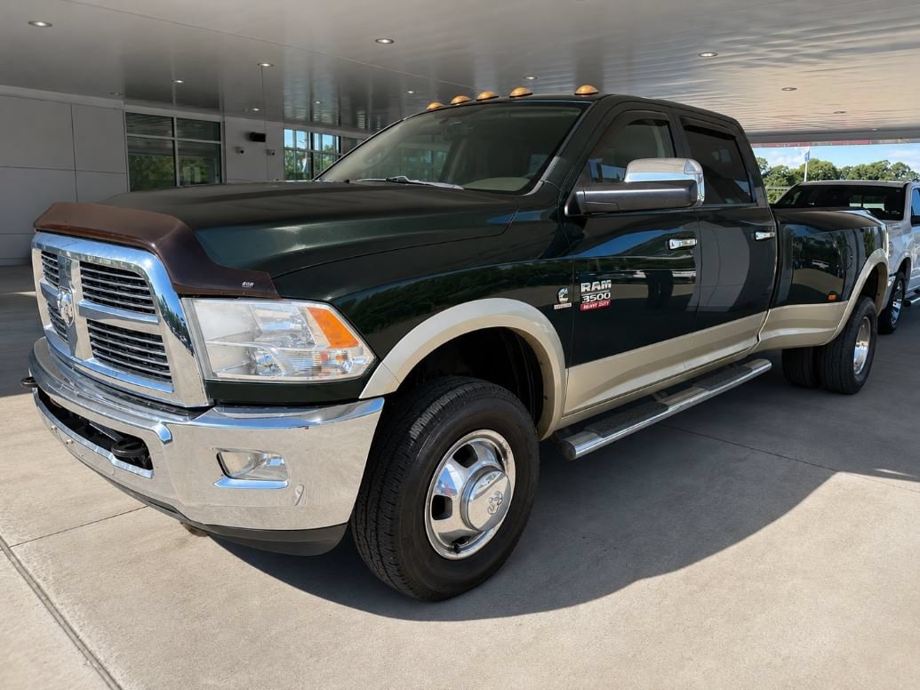 2011 RAM 3500 Laramie Crew Cab 8 ft. DRW 4WD