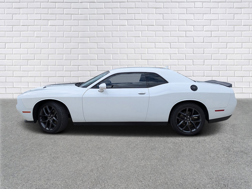Used 2019 Dodge Challenger SXT SXT RWD