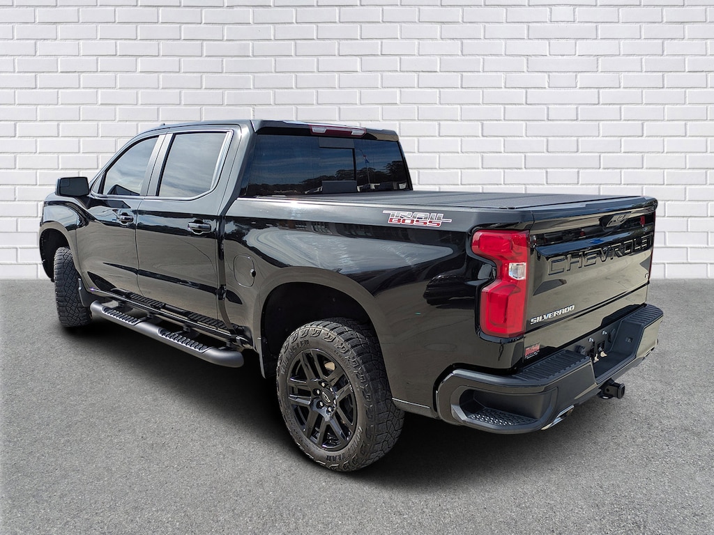 Used 2024 Chevrolet Silverado 1500 LT Trail Boss 4WD Crew Cab 147 LT Trail Boss