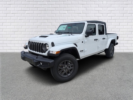 2025 Jeep Gladiator Sport Pickup