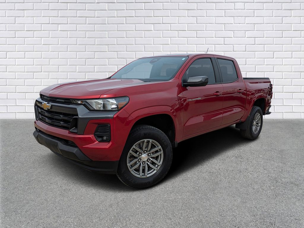 2024 Chevrolet Colorado LT's photo