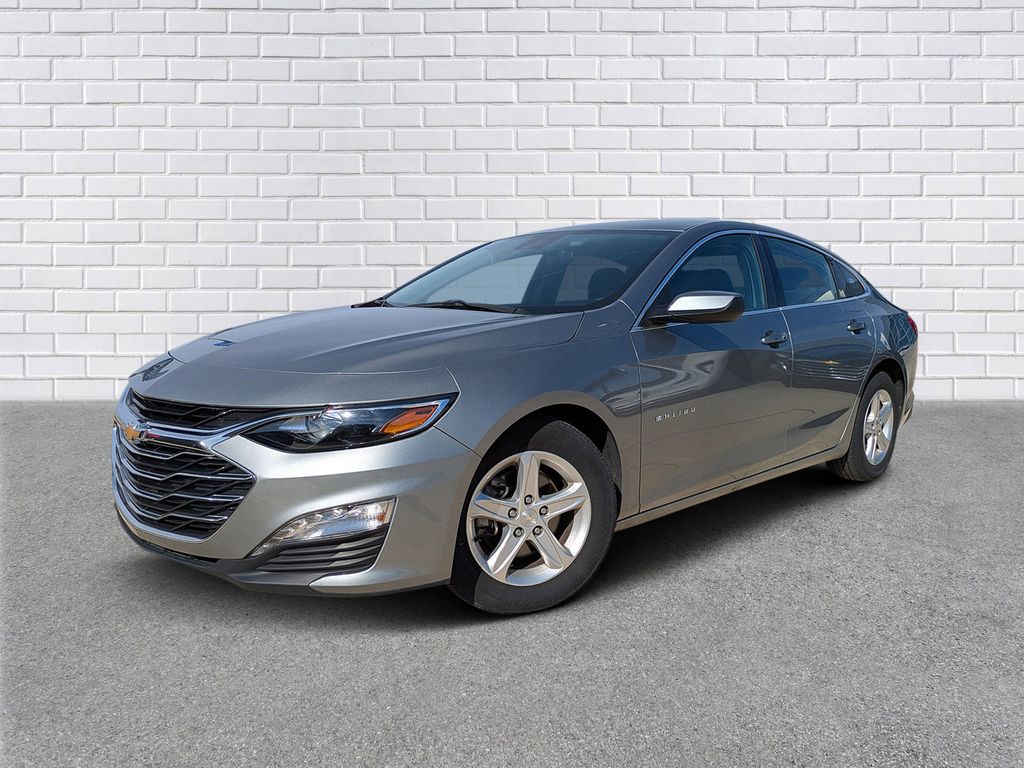 2024 Chevrolet Malibu 1LT's photo