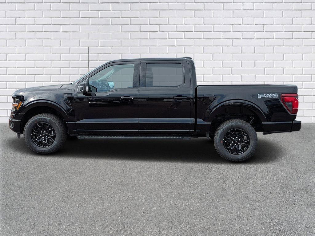 New 2026 Ford F-150 XLT Truck SuperCrew Cab