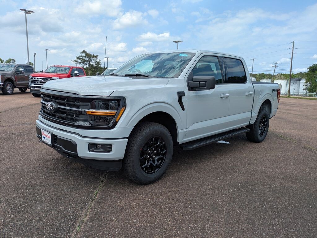 New 2026 Ford F-150 XLT Truck SuperCrew Cab