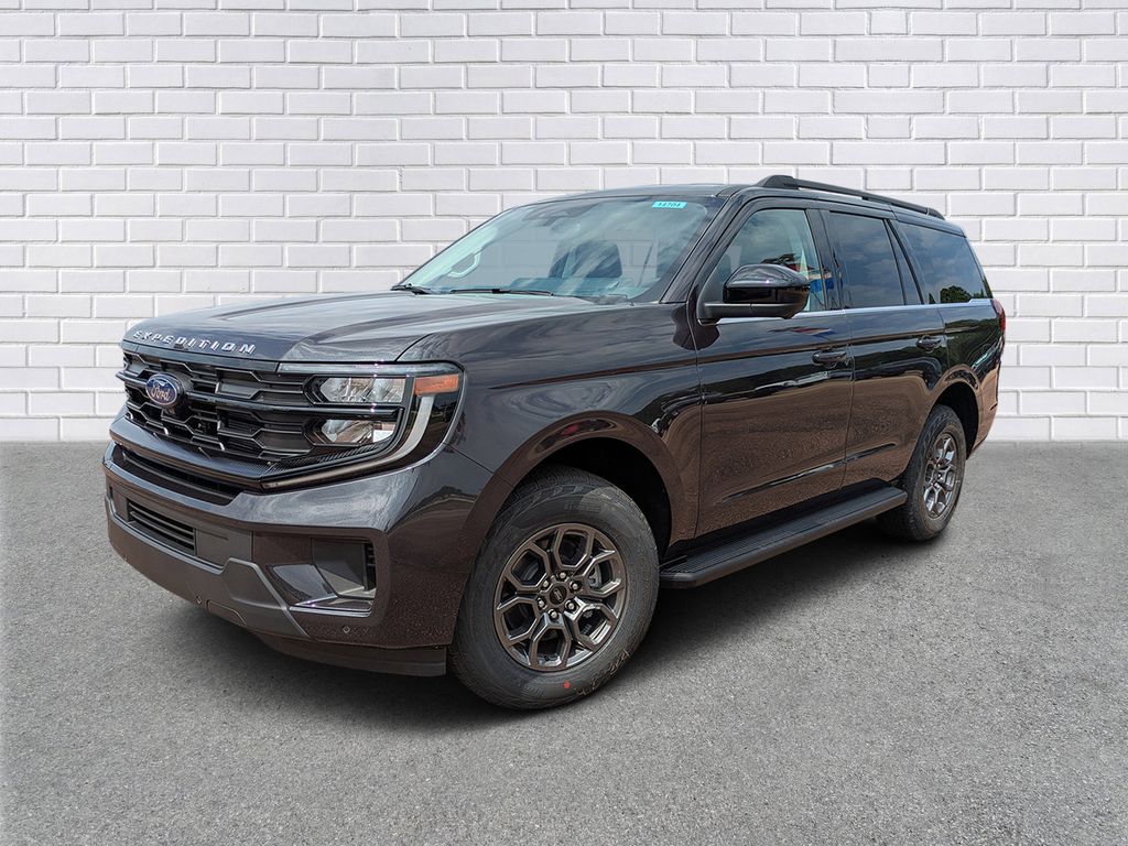 2026 Ford Expedition Active's photo