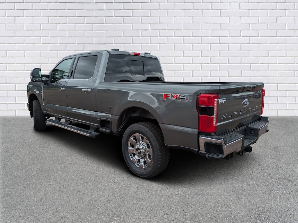 New 2026 Ford F-250 Lariat Truck Crew Cab