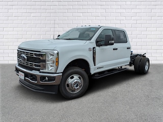 2026 Ford F-350 Chassis XL Truck Crew Cab