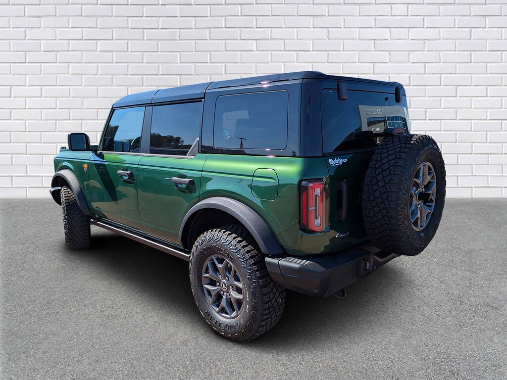 New 2025 Ford Bronco Badlands SUV