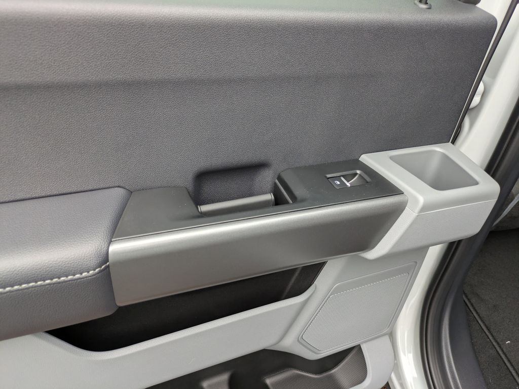 2026 Ford F-350 Super Duty XL - Photo 11