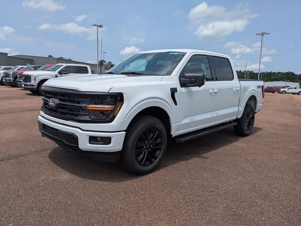 New 2026 Ford F-150 XLT Truck SuperCrew Cab