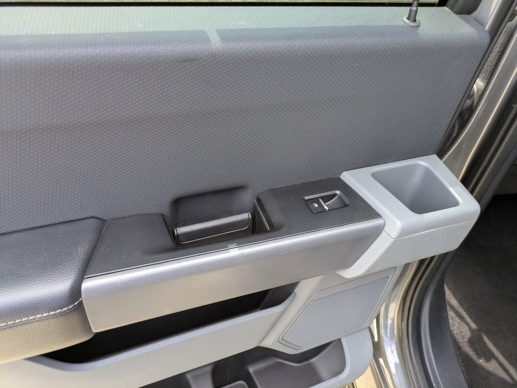 2023 Ford F-150 XLT - Photo 12