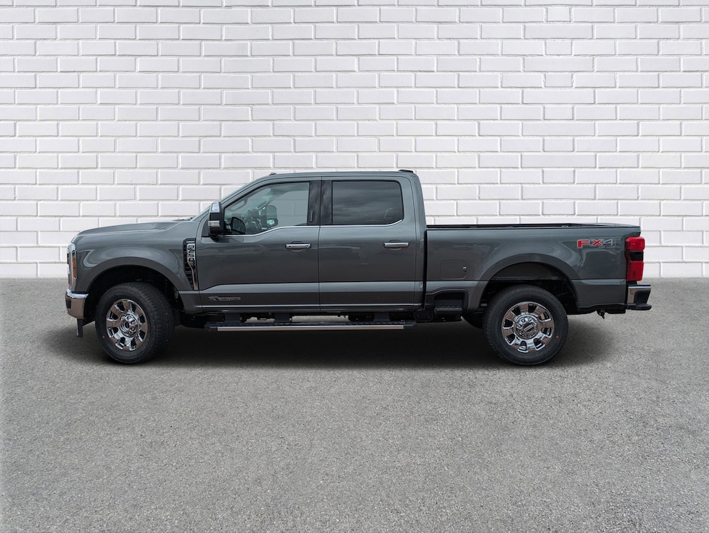 New 2026 Ford F-250 Lariat Truck Crew Cab