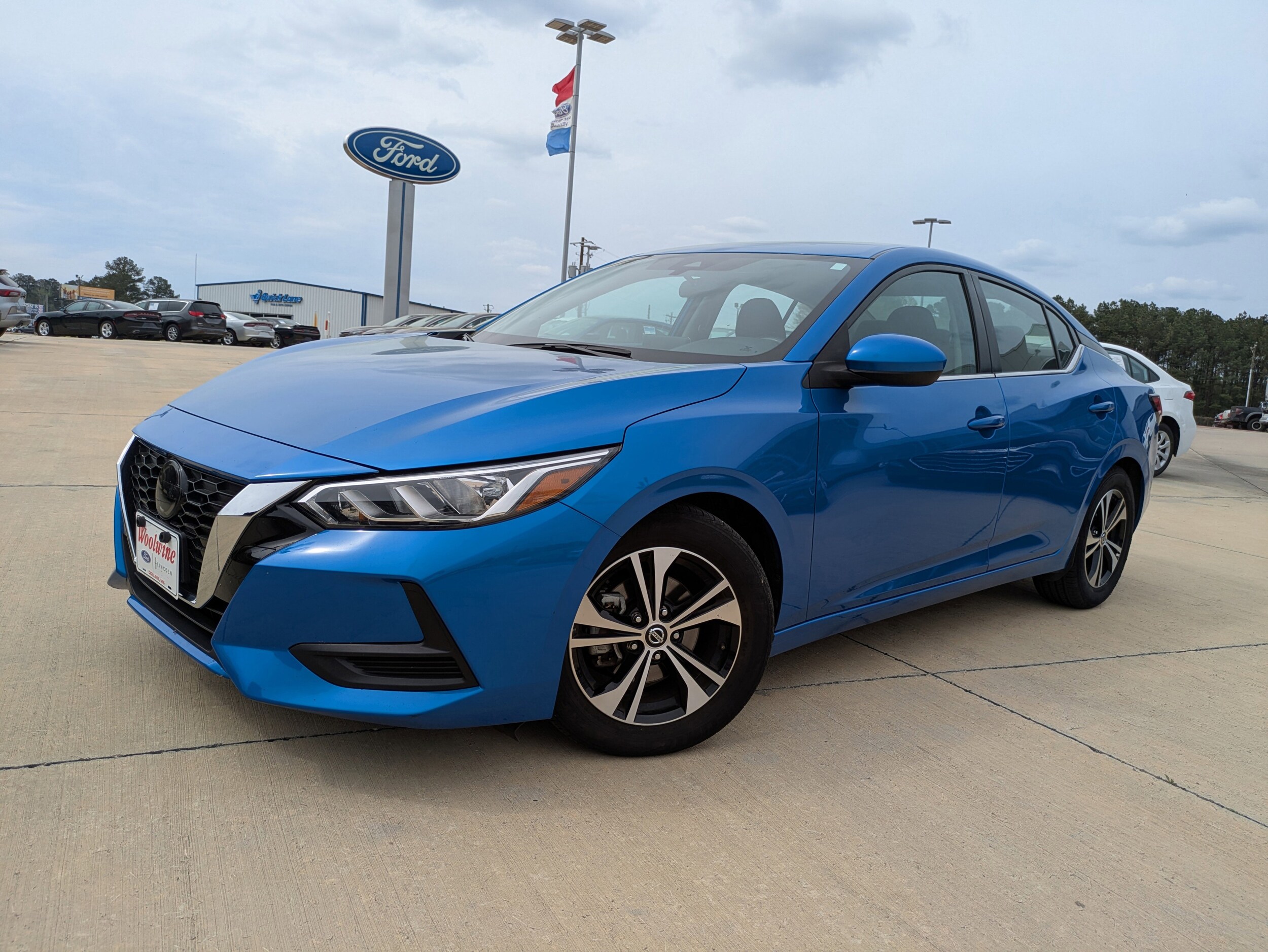 2023 Nissan Sentra SV photo 4